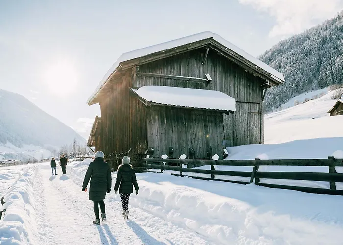 Burgstall ホテル ノイシュティフト・イム・シュトゥーバイタール