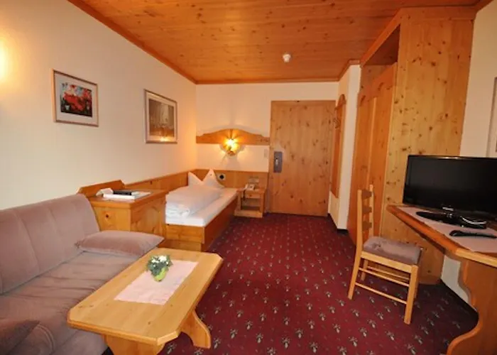 Burgstall ノイシュティフト・イム・シュトゥーバイタール